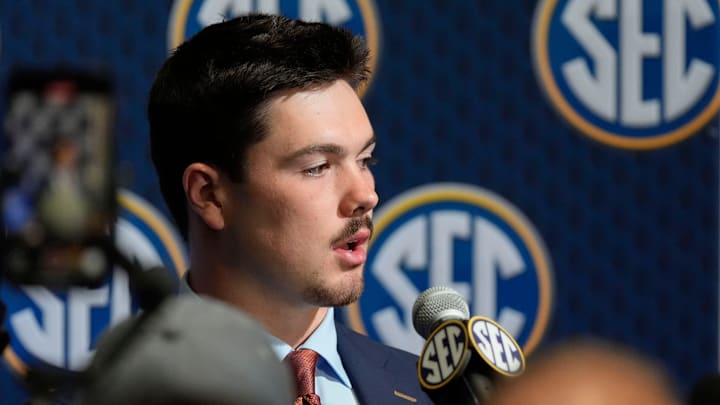 Auburn football quarterback Jackson Arnold and the Tigers have struggled to find their footing offensively this season. Auburn football quarterback Jackson Arnold and the Tigers have struggled to find their footing offensively this season.