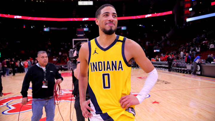 Indiana Pacers guard Tyrese Haliburton (0) smiles.