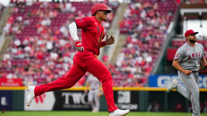 Noelvi Marte (4) scores a run on a wild pitch by Los Angeles Angels pitcher Chase Silseth.