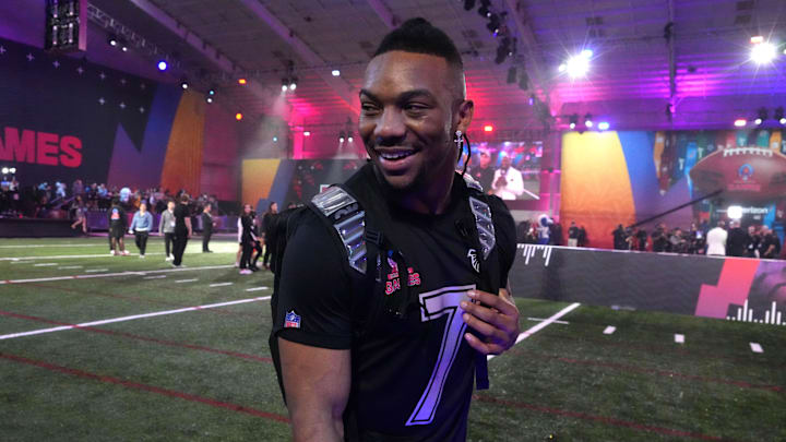 Jan 30, 2025; Orlando, FL, USA; NFC running back Bijan Robinson of the Atlanta Falcons (7) during the Pro Bowl Skills Challenge at Nicholson Fieldhouse. Mandatory Credit: Kirby Lee-Imagn Images