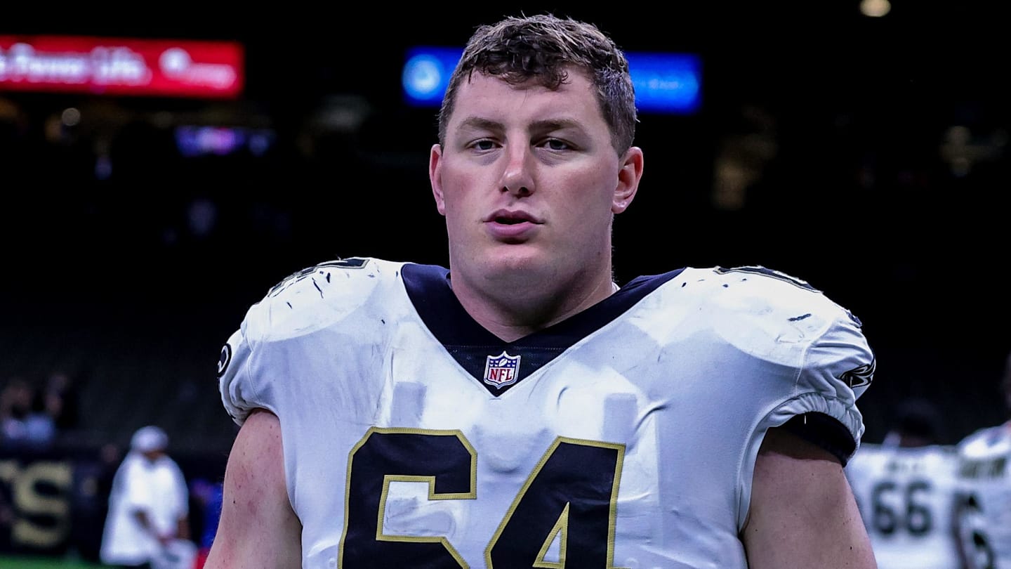 Former Saints Offensive Lineman Announces Retirement at 30