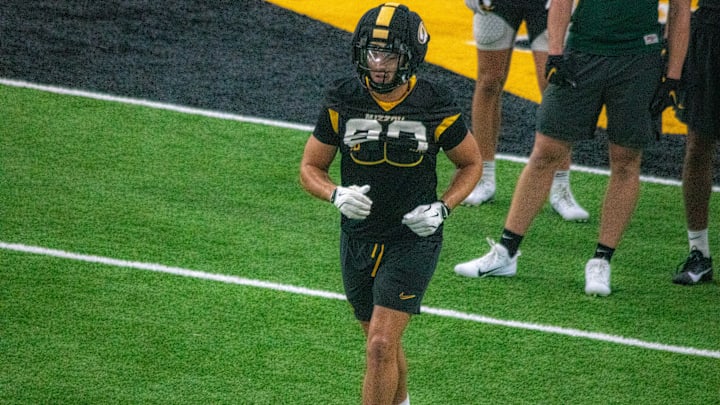 Aug 18, 2025; Columbia, MO, USA; Missouri Tigers tight end Jude James (89) prepared for a drill during a fall camp practice at Stephens Indoor Facilit