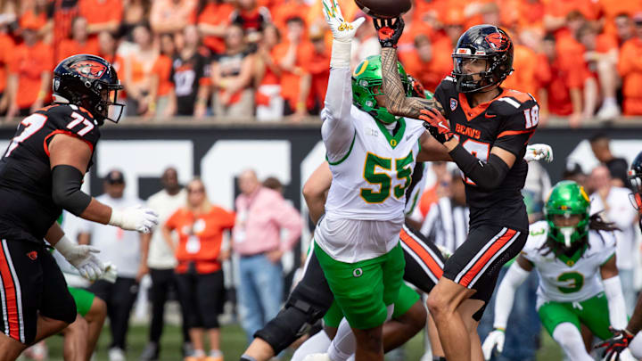 Oregon defensive lineman Derrick Harmon pressures Oregon State wide receiver Jeremiah Noga as the Oregon State Beavers host the Oregon Ducks Saturday, Sept. 14, 2024 at Reser Stadium in Corvallis, Ore. Oregon defensive lineman Derrick Harmon pressures Oregon State wide receiver Jeremiah Noga as the Oregon State Beavers host the Oregon Ducks Saturday, Sept. 14, 2024 at Reser Stadium in Corvallis, Ore.