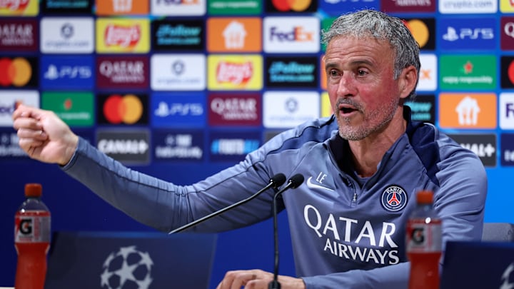 FBL-EUR-C1-PSG-PRESSER