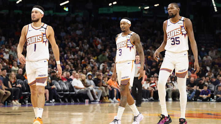 Los Angeles Lakers v Phoenix Suns