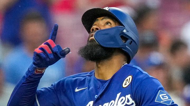 Los Angeles Dodgers left fielder Teoscar Hernández (37) celebrates a three-run home run in the third inning of the MLB National League game between the Cincinnati Reds and the Los Angeles Dodgers at Great American Ball Park in Cincinnati on Tuesday, Sept. 15, 2026. The Dodgers led 3-0 after three innings.