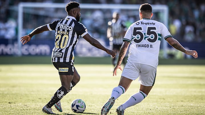 Steven Mendoza fez o quinto jogo como titular, mas passou em branco novamente