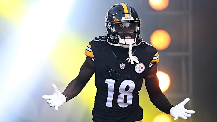 Buffalo Bills v Pittsburgh Steelers
