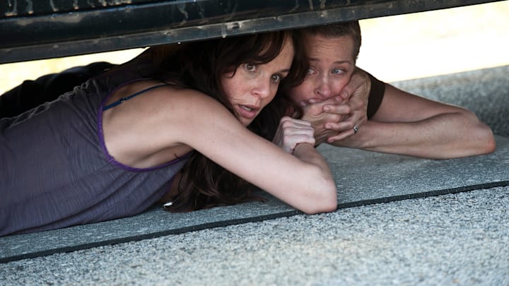 Lori Grimes (Sarah Wayne Callies) and Carol (Melissa Suzanne McBride) in The Walking Dead season 2