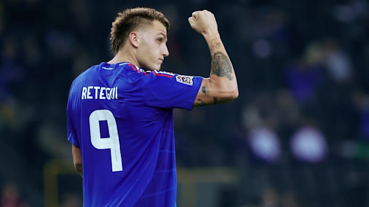 Retegui é um dos destaques da Itália