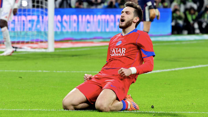 K. Kvaratskhelia - buteur face à l'OL