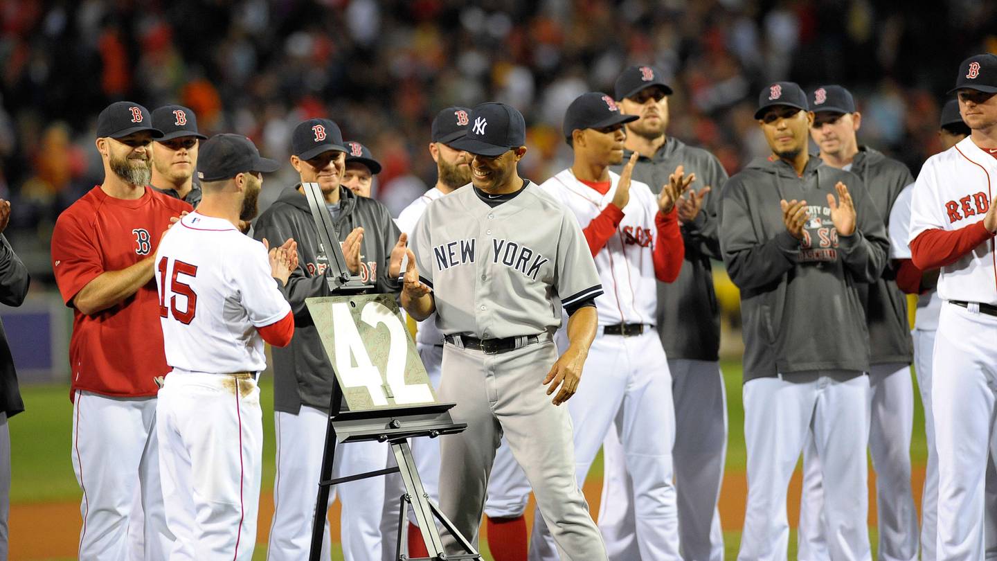 Shocking Red Sox free agent deal that never happened could’ve changed Yankees rivalry history