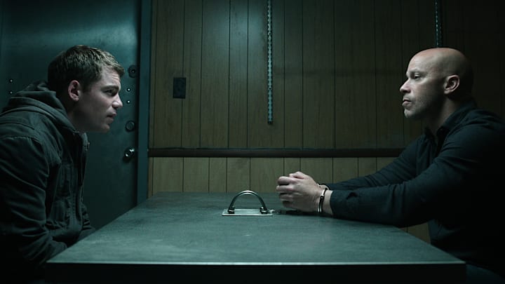 The Night Agent. (L to R) Gabriel Basso as Peter Sutherland, Berto Colon as Solomon in episode 207 of The Night Agent. Cr. Courtesy of Netflix © 2024