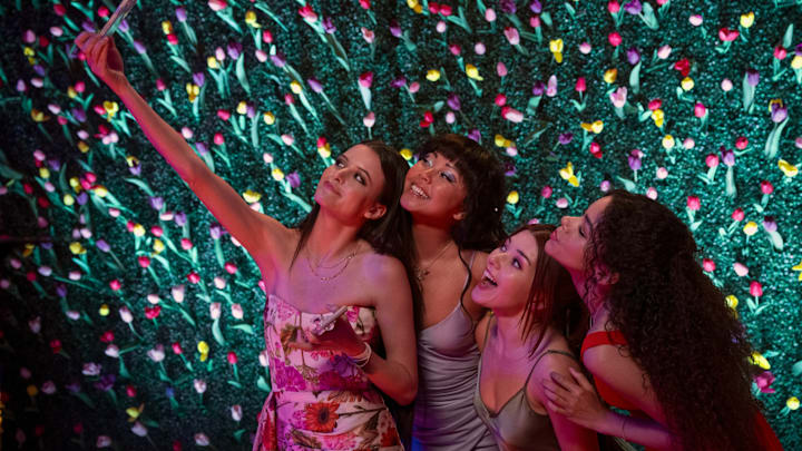 (L to R) Sara Waisglass as Maxine, Chelsea Clark as Norah, Katie Douglas as Abby, Antonia Gentry as Ginny Miller in episode 303 of Ginny and Georgia season 3