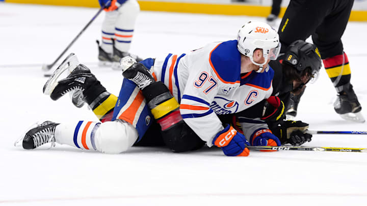 Edmonton Oilers v Vancouver Canucks