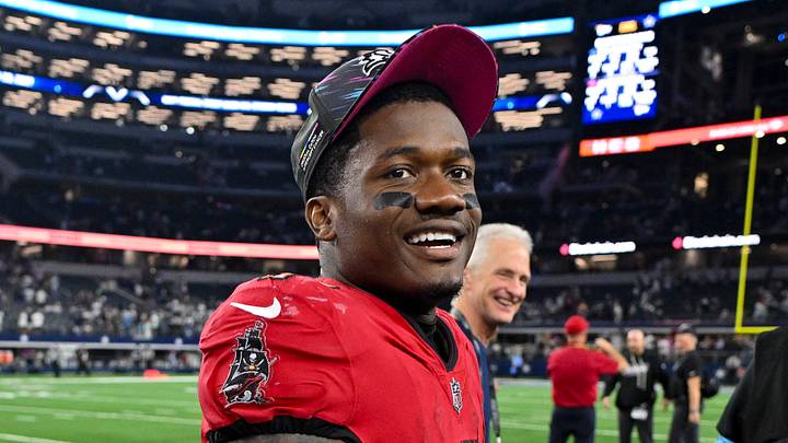 Oct 8, 2026; Arlington, Texas, USA; Tampa Bay Buccaneers running back Bucky Irving (7) walks off the field after the game against the Dallas Cowboys at AT&T Stadium. Mandatory Credit: Jerome Miron-Imagn Images Oct 8, 2026; Arlington, Texas, USA; Tampa Bay Buccaneers running back Bucky Irving (7) walks off the field after the game against the Dallas Cowboys at AT&T Stadium. Mandatory Credit: Jerome Miron-Imagn Images