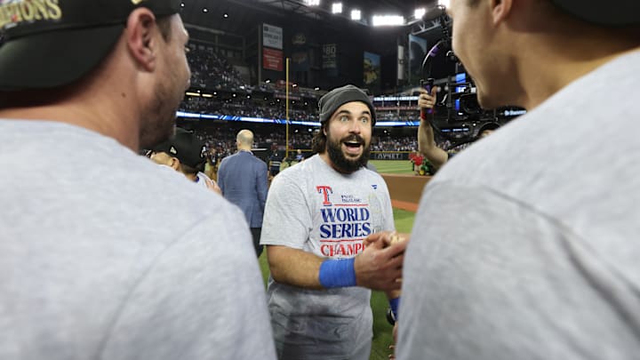 World Series - Texas Rangers v Arizona Diamondbacks - Game Five