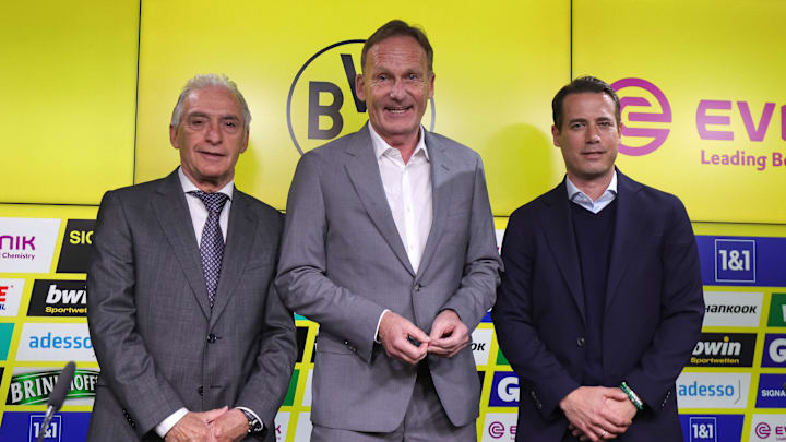 Zwischen Präsident Dr. Reinhold Lunow (links) und Hans-Joachim Watzke (mittig) droht längst ein Machtkampf