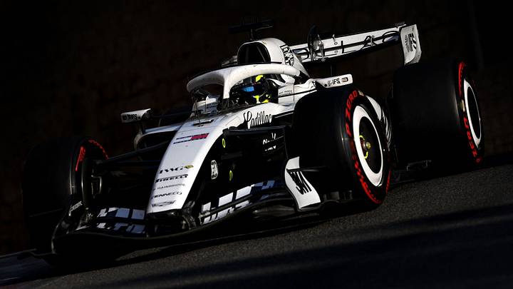 Sergio Perez celebrará sus 300 Grandes Premios en Mexico y correrá sobre Reforma el 28 de octubre Sergio Perez celebrará sus 300 Grandes Premios en Mexico y correrá sobre Reforma el 28 de octubre