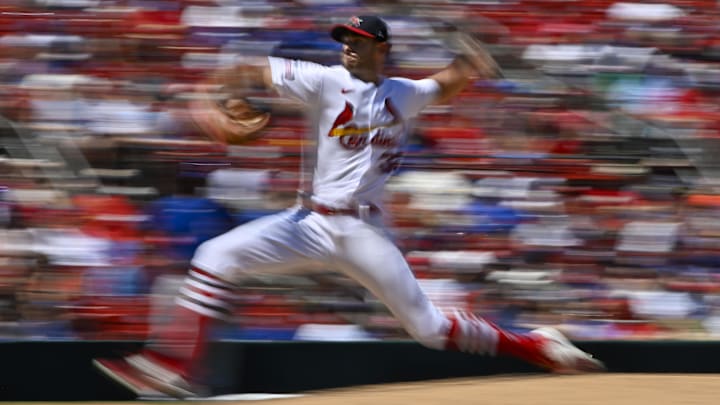 Jul 30, 2023; St. Louis, Missouri, USA;  St. Louis Cardinals starting pitcher Steven Matz (32) pitches against the Chicago Cubs during the sixth inning at Busch Stadium. Mandatory Credit: Jeff Curry-Imagn Images