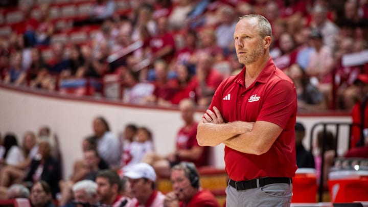 Head Coach Darian DeVries during the Cream and Crimson scrimmage at Simon Skjodt Assembly Hall on Friday, Oct. 3, 2025. Head Coach Darian DeVries during the Cream and Crimson scrimmage at Simon Skjodt Assembly Hall on Friday, Oct. 3, 2025.
