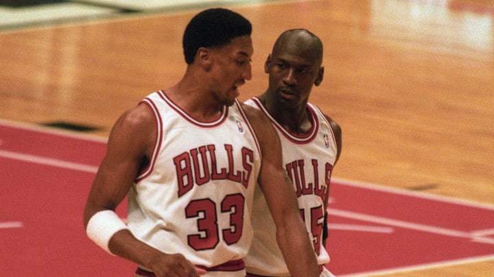 Mar 30, 1995; Chicago, IL, USA; Chicago Bulls guard Michael Jordan (45) talks with forward Scottie Pippen (33) after a timeout from the game against the Boston Celtics at Chicago Stadium. The Bulls beat the Celtics 100-82. Mandatory Credit: Matthew Emmons-Imagn Images