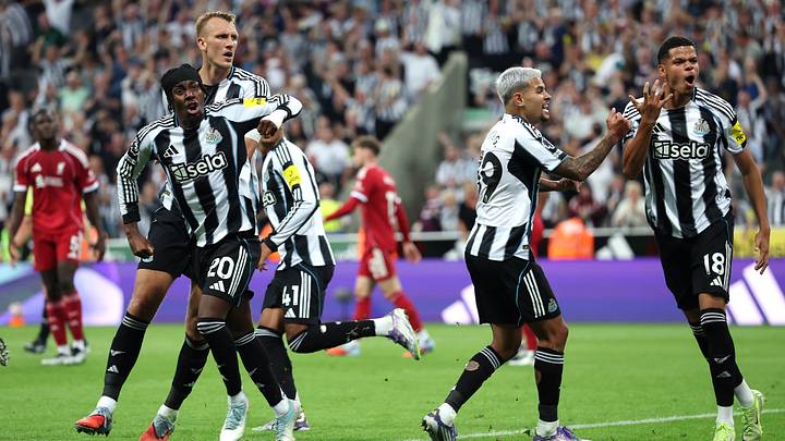 Newcastle United v Liverpool - Premier League