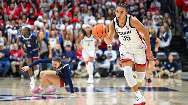 Nov 20, 2024; Storrs, Connecticut, USA; Connecticut Huskies guard Azzi Fudd (35) drives to the basket during the second half against the Fairleigh Dickinson Knights at Harry A. Gampel Pavilion. Mandatory Credit: Mark Smith-Imagn Images