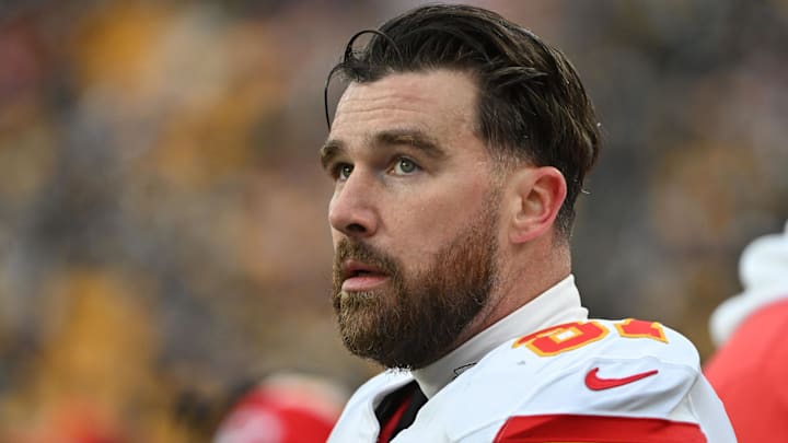 Dec 25, 2024; Pittsburgh, Pennsylvania, USA; Kansas City Chiefs tight end Travis Kelce (87) watch the action against the Pittsburgh Steelers during the second half at Acrisure Stadium. 
