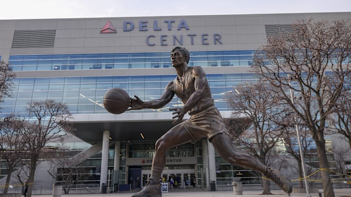 Feb 24, 2025; Salt Lake City, Utah, USA; A general view of the John Stockton statue outside the Delta Center before a game between the Utah Jazz and the Portland Trail Blazers. Mandatory Credit: Rob Gray-Imagn Images Feb 24, 2025; Salt Lake City, Utah, USA; A general view of the John Stockton statue outside the Delta Center before a game between the Utah Jazz and the Portland Trail Blazers. Mandatory Credit: Rob Gray-Imagn Images
