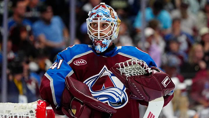 Colorado Avalanche goaltender Scott Wedgewood Colorado Avalanche goaltender Scott Wedgewood