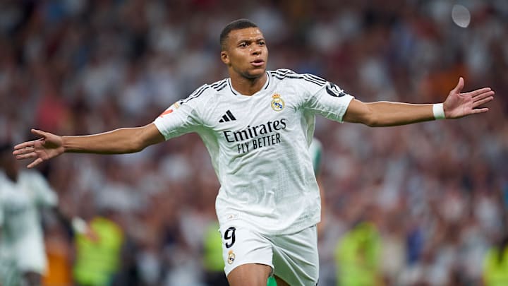 Real Madrid CF v Real Betis Balompie - La Liga EA Sports