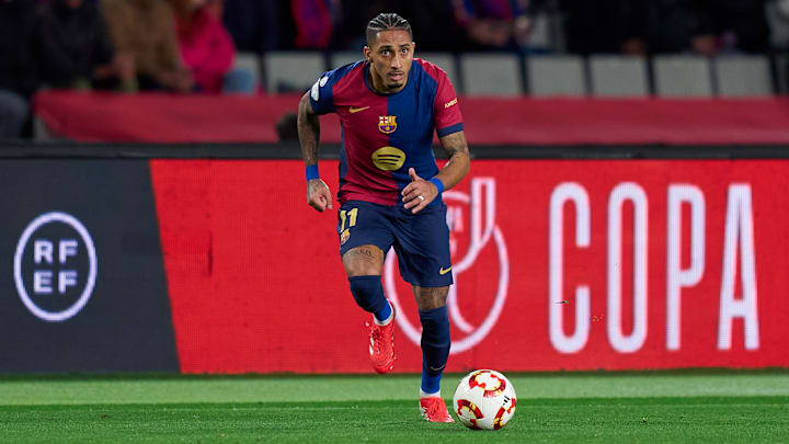 Raphinha segue contribuindo decisivamente com o Barcelona