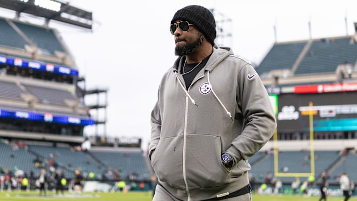 Dec 15, 2024; Philadelphia, Pennsylvania, USA; Pittsburgh Steelers head coach Mike Tomlin before action against the Philadelphia Eagles at Lincoln Financial Field. Mandatory Credit: Bill Streicher-Imagn Images