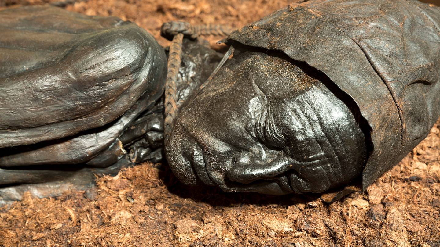 10 of the Creepiest Things Ever Displayed in Museums