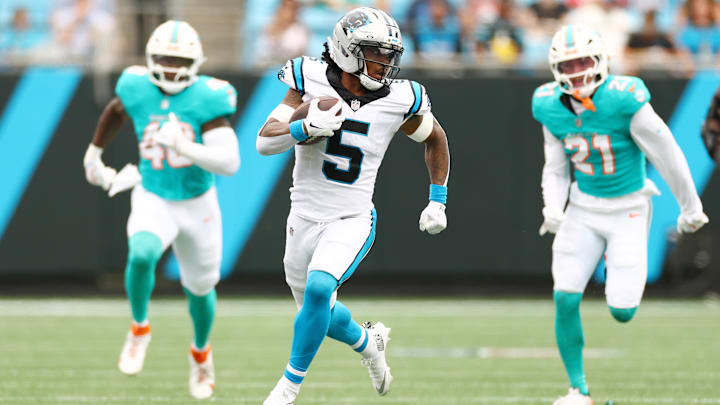 Miami Dolphins v Carolina Panthers - NFL 2025
