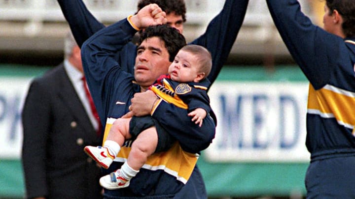 El mismísimo Diego Armando Maradona latiendo al ritmo de La 12.