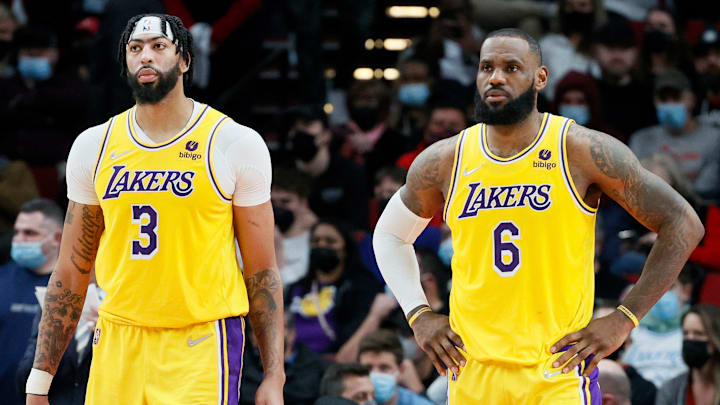 Anthony Davis y LeBron James ocupan más del 50% del salario de Los Angeles Lakers para la temporada 2023-24