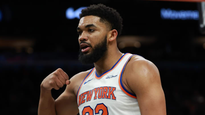 Jan 9, 2026; Phoenix, Arizona, USA; New York Knicks center Karl-Anthony Towns (32) celebrates a shot against the Phoenix Suns in the second half at Mortgage Matchup Center. Mandatory Credit: Mark J. Rebilas-Imagn Images