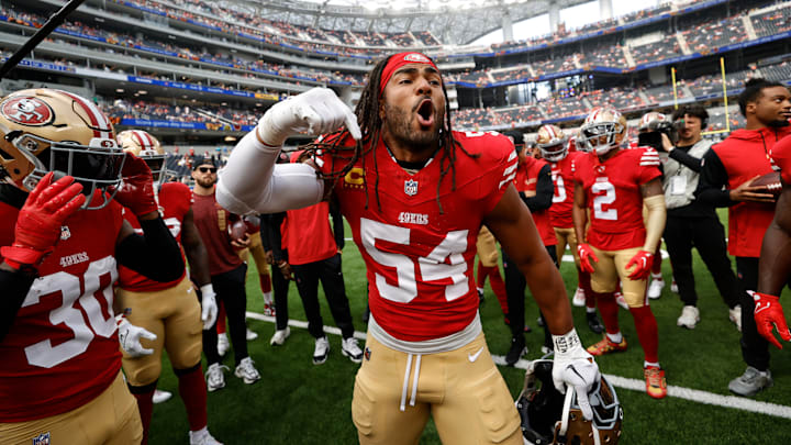 San Francisco 49ers linebacker Fred Warner (54)