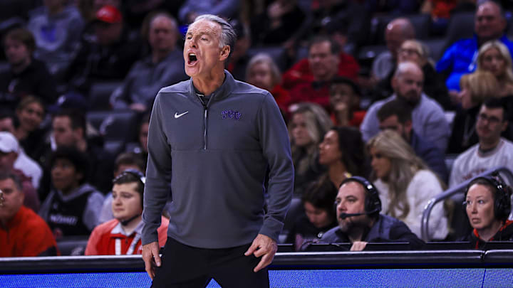Feb 22, 2025; Cincinnati, Ohio, USA; TCU Horned Frogs head coach Jamie Dixon during the first half against the Cincinnati Bearcats at Fifth Third Arena. Mandatory Credit: Katie Stratman-Imagn Images Feb 22, 2025; Cincinnati, Ohio, USA; TCU Horned Frogs head coach Jamie Dixon during the first half against the Cincinnati Bearcats at Fifth Third Arena. Mandatory Credit: Katie Stratman-Imagn Images