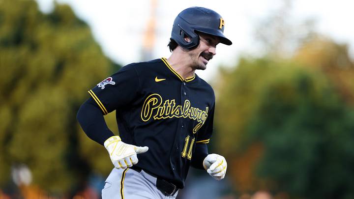 Jun 16, 2026; West Sacramento, California, USA; Pittsburgh Pirates left fielder Bryan Reynolds (10) rounds the bases after hitting a one run home run dsixth inning against the Athletics at Sutter Health Park. Mandatory Credit: Sergio Estrada-Imagn Images Jun 16, 2026; West Sacramento, California, USA; Pittsburgh Pirates left fielder Bryan Reynolds (10) rounds the bases after hitting a one run home run dsixth inning against the Athletics at Sutter Health Park. Mandatory Credit: Sergio Estrada-Imagn Images
