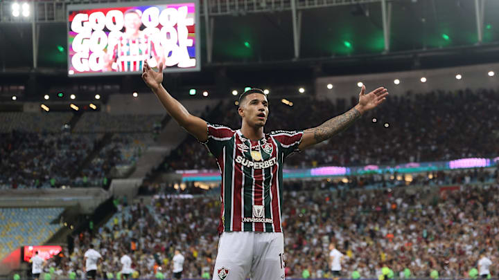 Kauã Elias pode ser novidade na escalação Kauã Elias pode ser novidade na escalação