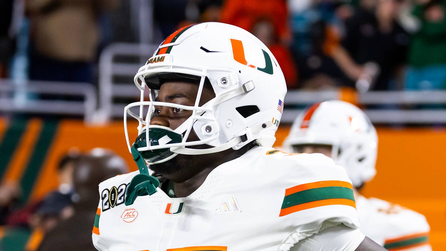 Herbert Scroggins III's Role Grows In an Evergreen Miami Defensive Line
