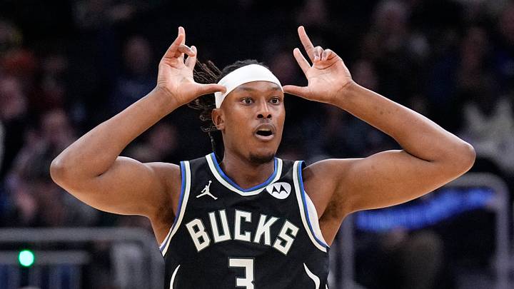 Milwaukee Bucks center Myles Turner (3) puts up the Bucks horns after making a 3-point basket against the Philadelphia 76ers in the first half at Fiserv Forum on December 5, 2025.
