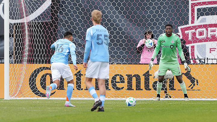 Alonso Martínez and Keaton Parks of NYCFC