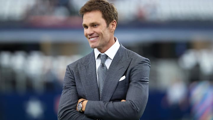 Fox Sports  broadcaster Tom Brady before the game between the Dallas Cowboys and Detroit Lions.