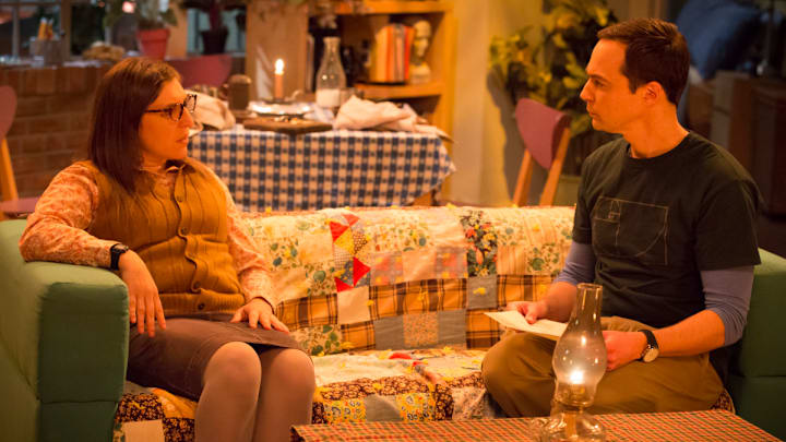 "The Celebration Reverberation" -- Pictured: Amy Farrah Fowler (Mayim Bialik) and Sheldon Cooper (Jim Parsons). Sheldon and Wolowitz plan birthday celebrations for Amy and Halley, respectively. Also, Leonard receives a Christmas letter from his brother that causes him to spiral out about his own lack of accomplishments, on THE BIG BANG THEORY, Thursday, Dec. 14 (8:00-8:31 PM, ET/PT), on the CBS Television Network. Photo: Michael Yarish/Warner Bros. Entertainment Inc. ÃÂ© 2017 WBEI. All rights