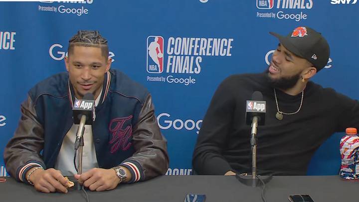 Karl-Anthony Towns reacts to Josh Hart dropping an incredible Jay Wright line. 