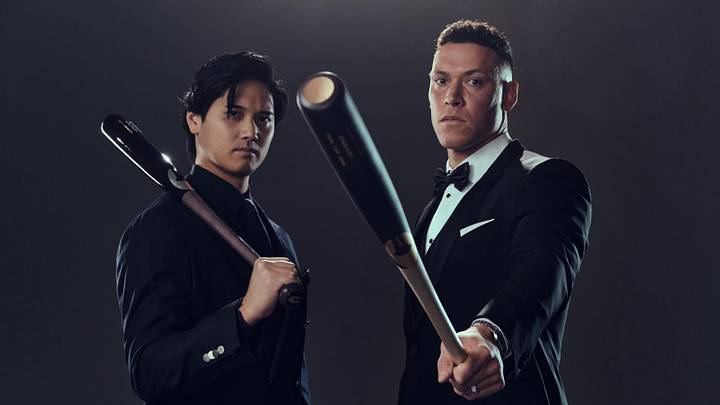 Shohei Ohtani y Aaron Judge, en sesión para la portada de Sports Illustrated. Shohei Ohtani y Aaron Judge, en sesión para la portada de Sports Illustrated.